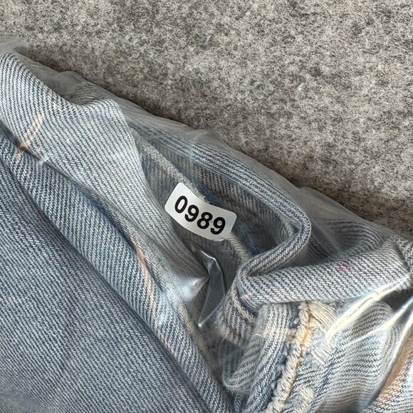 Levis Jeans Mens Size 34 Blue Denim Button Fly Straight Leg Grunge Streetwear - Picture 10 of 10